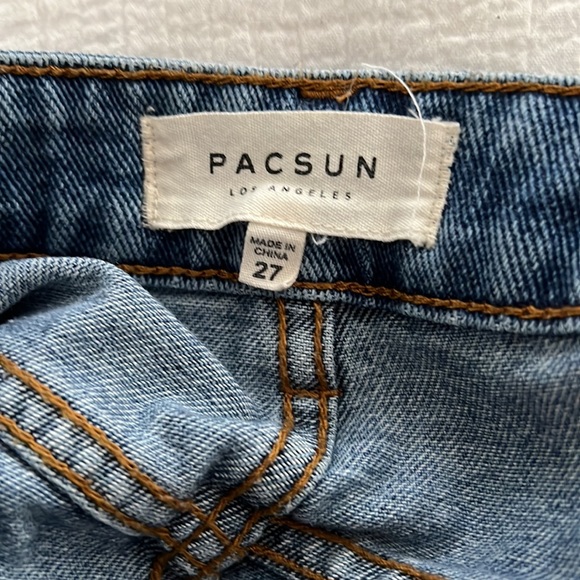 Denim skirt - Picture 3 of 3